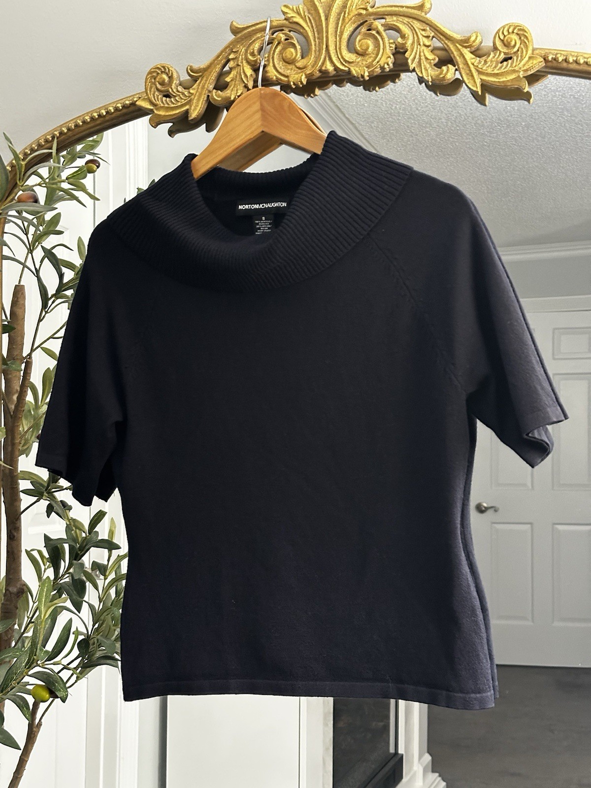 Apt. 9 Women’s Black Solid Ribbed Knit Mock Neck Short Sleeve Top