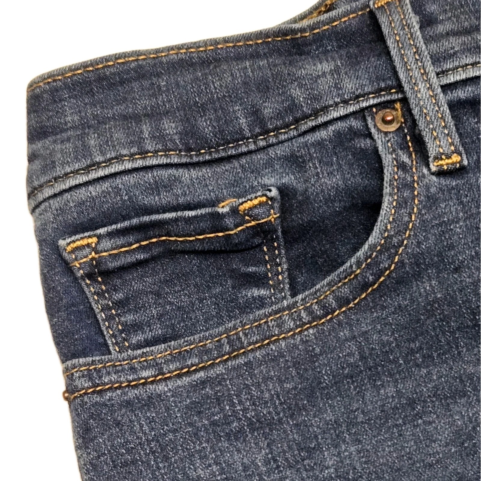 Levi’s 315 Shaping Mid-Rise Bootcut Blue Denim Jeans Women’s Size 28 X 32