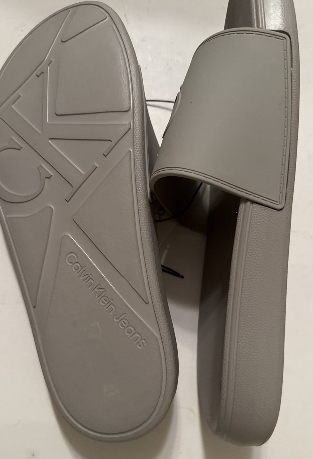Calvin Klein -Men’s CMWINSTON Slide Sandal SIZE 10 M Light GRAY 050 New.