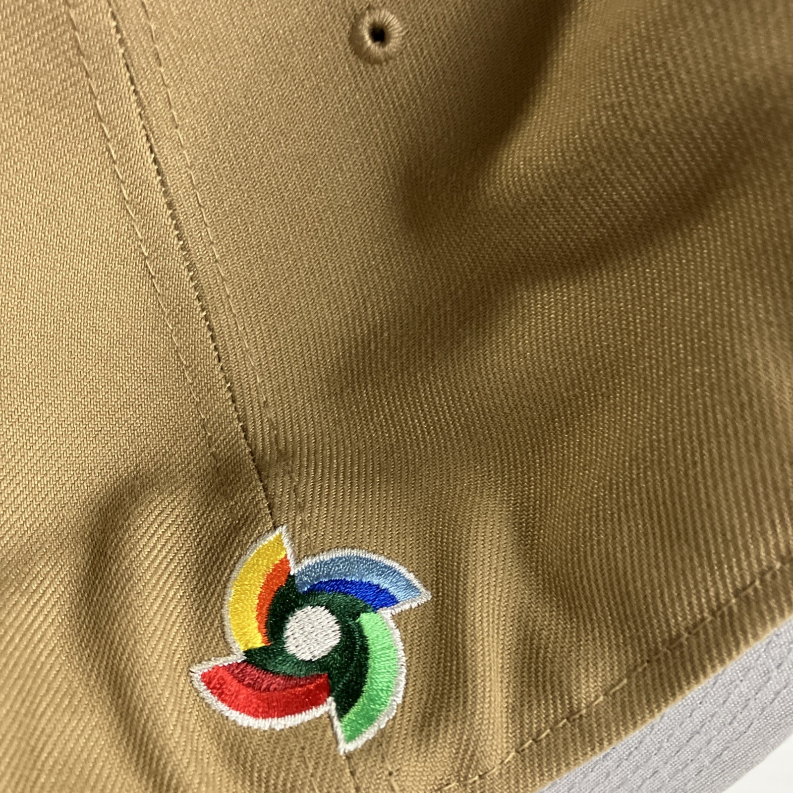 New Era 59FIFTY World Baseball Classic Dominican Republic Fitted Hat Tan 7 5/8