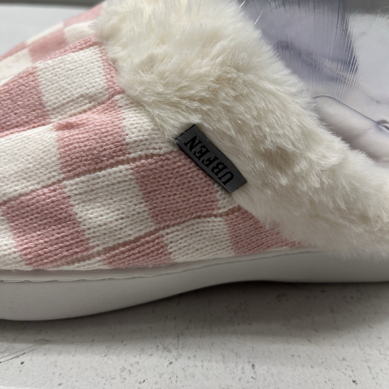UBFEN Pink White Checkered Slippers Memory Foam Footbed Faux Fur Womens Size 7-8