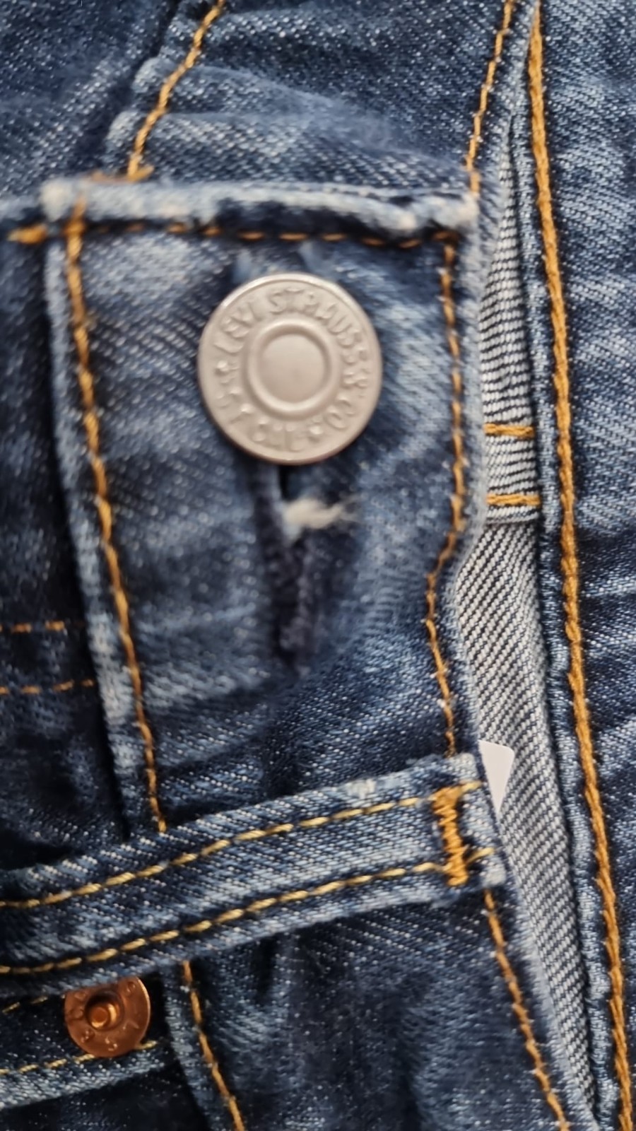Levi Strauss & Co Men Dark Blue Jeans Classic Straight Cut Size L LSN11