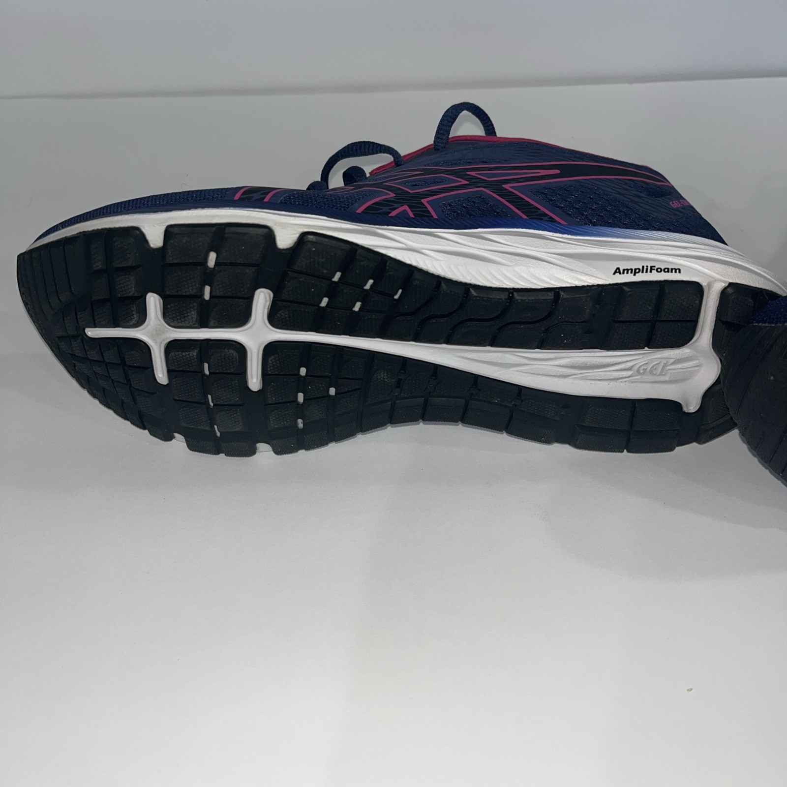 Asics Gel Excite 6 Running Shoes Women’s 9 Navy/Pink Sneakers 1012A150