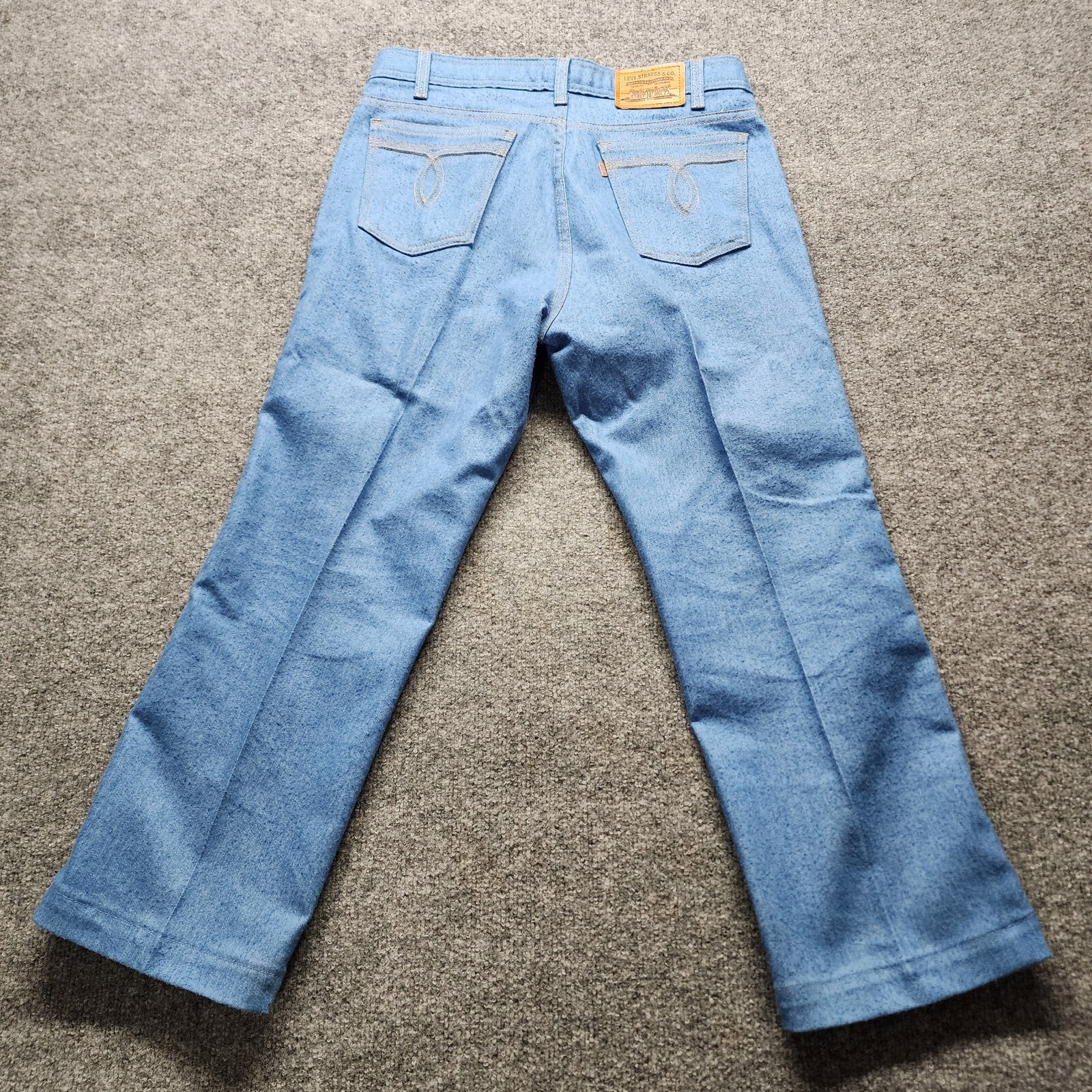 Vintage 70s Levis Light Wash Mens Boot Cut Denim Jeans Brown Leather Tab 34X29