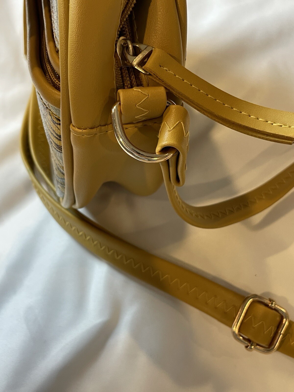 Sacci Mucci Round Sling Bag, Handmade Bags for Females – 100% Vegan Leather