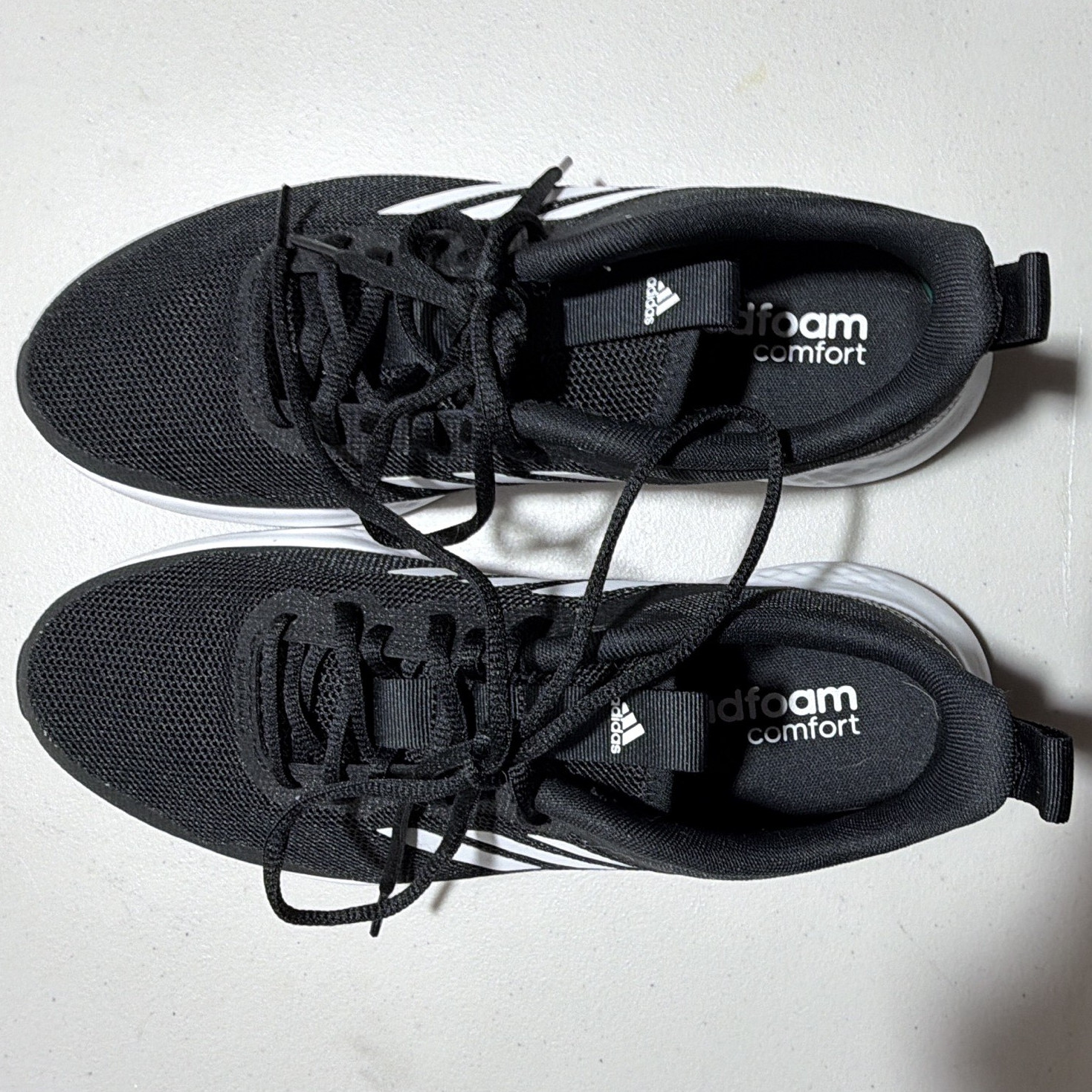 adidas Cloudfoam Comfort Low Top Sneaker Black/White Mesh Lace-Up Rubber
