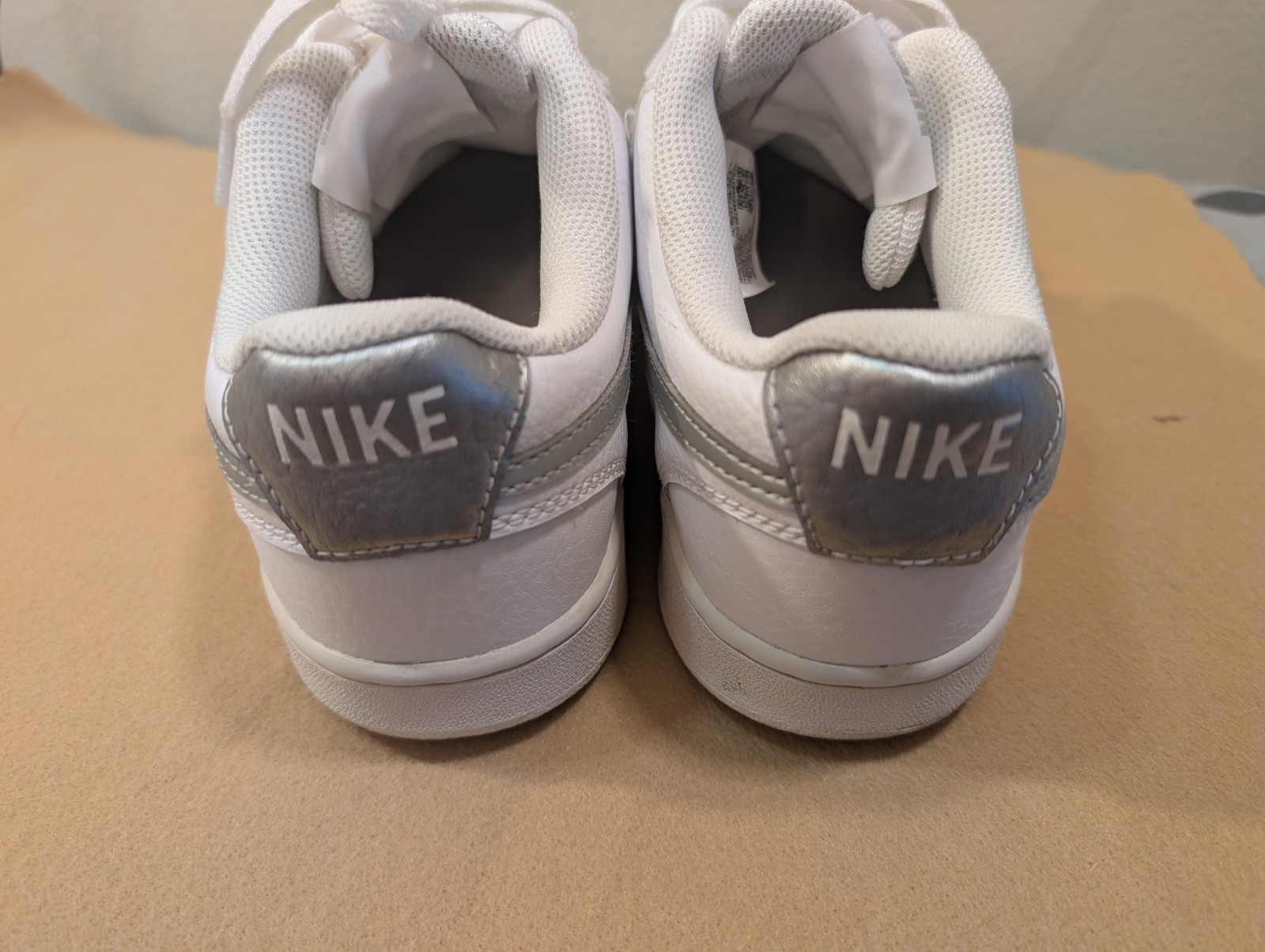 Nike Court Vision Low Men’s White/Gray Leather Lace-Up Sneakers CD5434-112