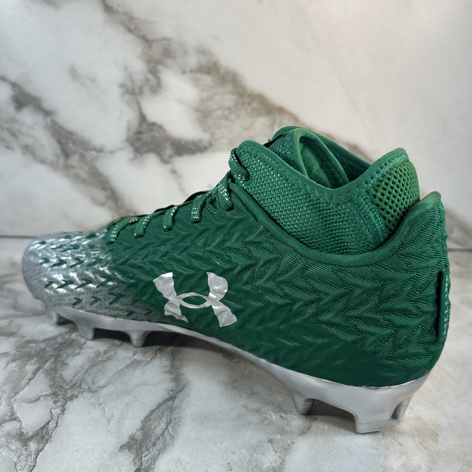 Under Armour UA Spotlight 4 MC Football Cleats Mens SZ 8.5 Green New 3027977-300