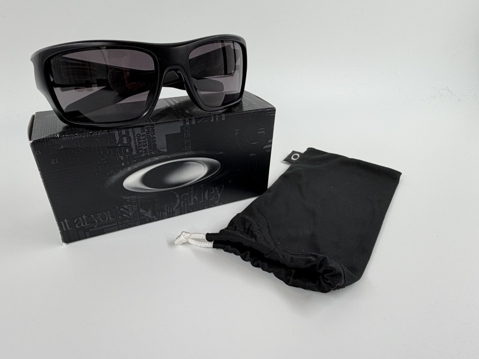 Oakley TURBINE ROTOR 9307 Black Prizm Lens Sunglass granite frame