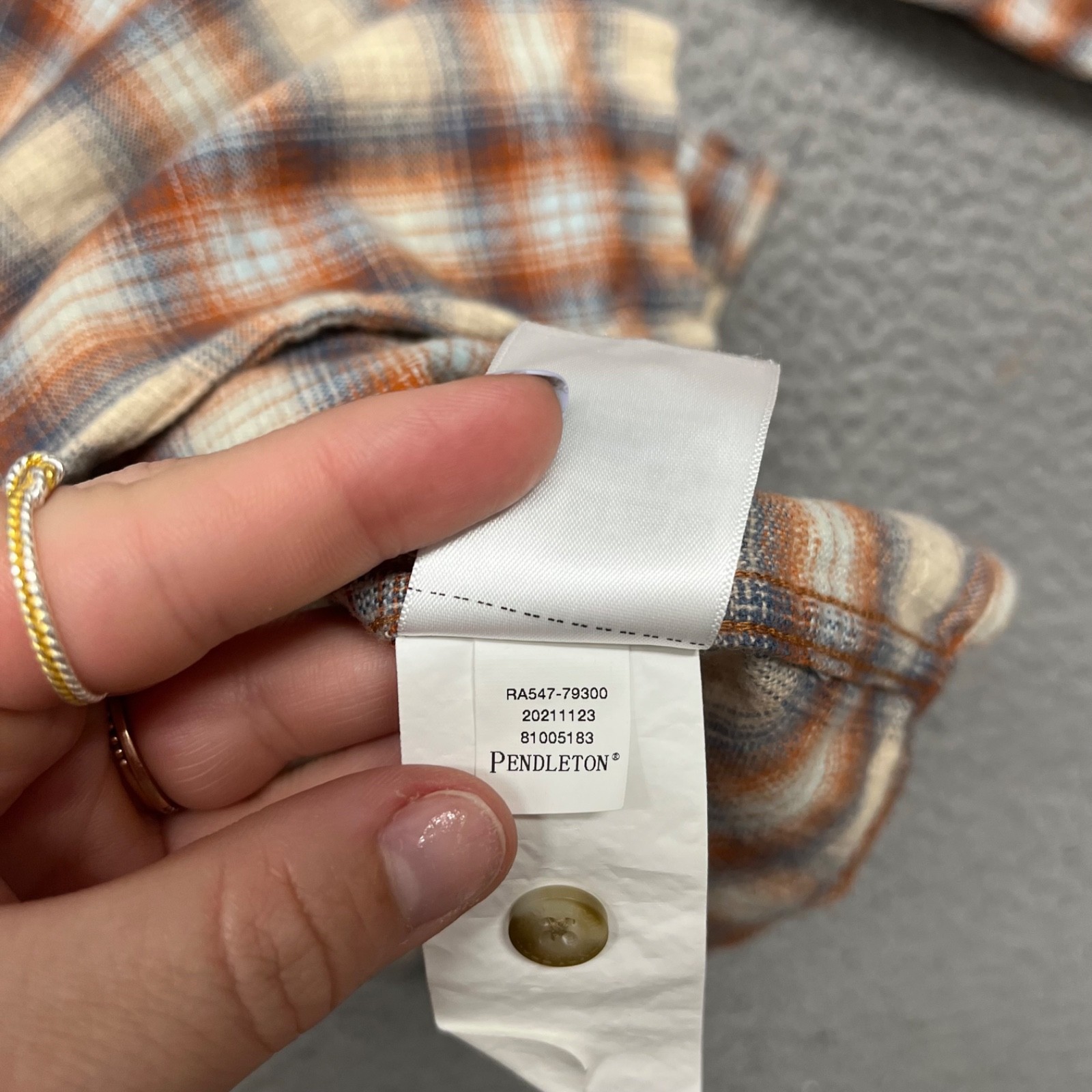 Pendleton Wyatt Shirt Mens L Orange Plaid Pearl Snap Flannel Western Classic