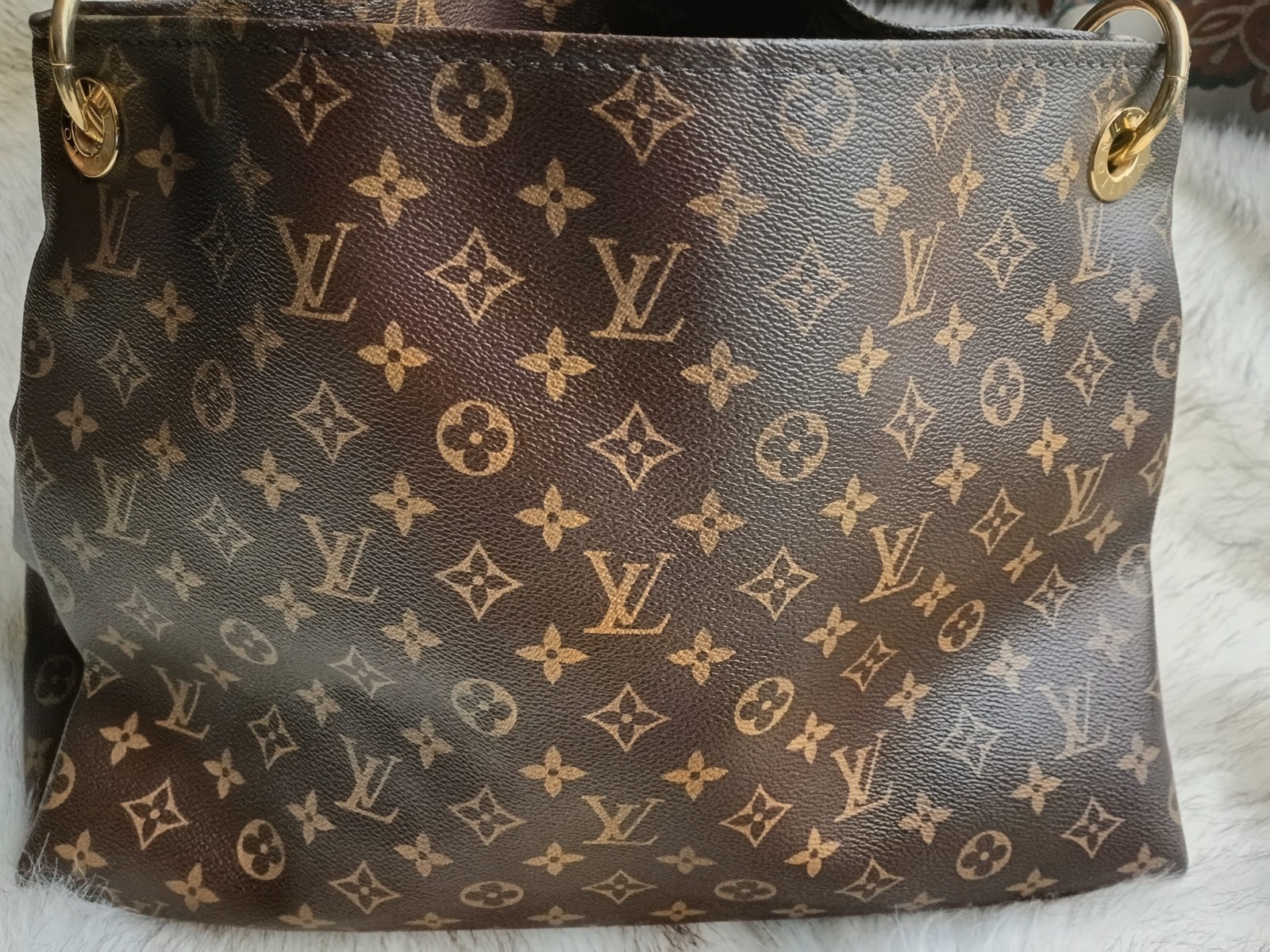Louis Vuitton Artsy Handbag Monogram Canvas MM Pre-owned In Excellent Condition