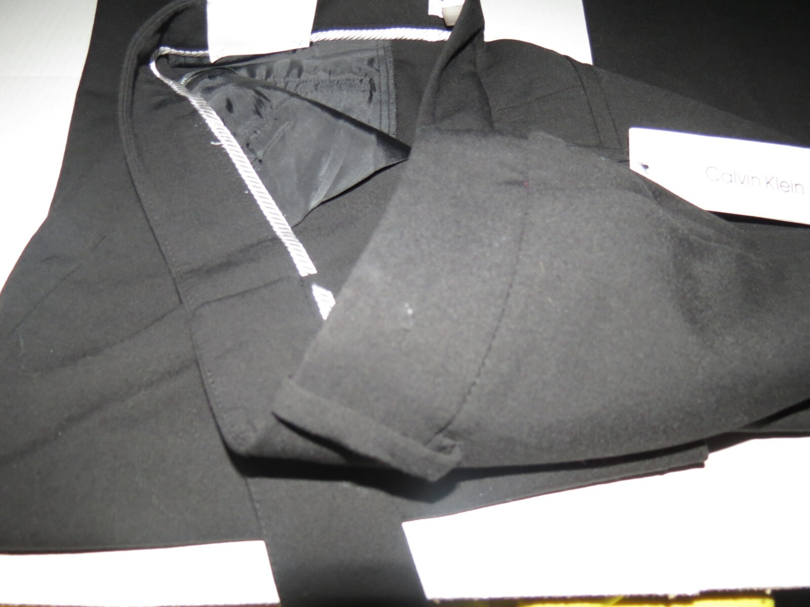 c11 Calvin Klein Straight-Leg Classic Business Casual Pant – Black- Size: 4 NWD