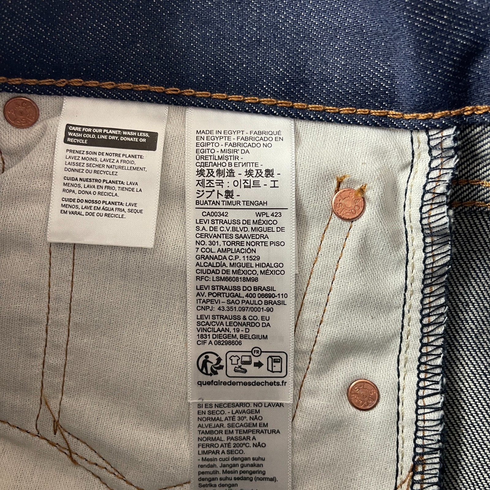 Levis Jeans Mens 30×32 Blue 501 Original Button Fly Shrink to Fit Dark Wash