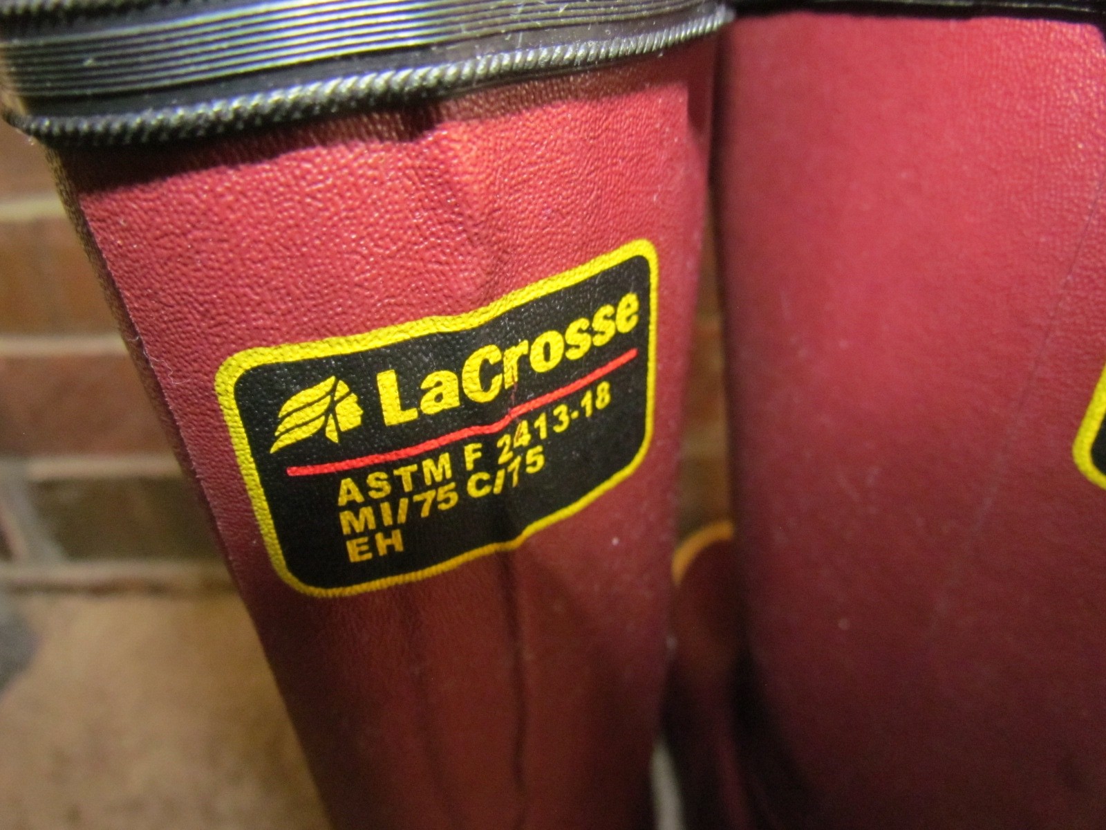 LACROSSE Rubber Waterproof Insulated Steel Toe Boot Men Sz 8 Work Hunting NEW
