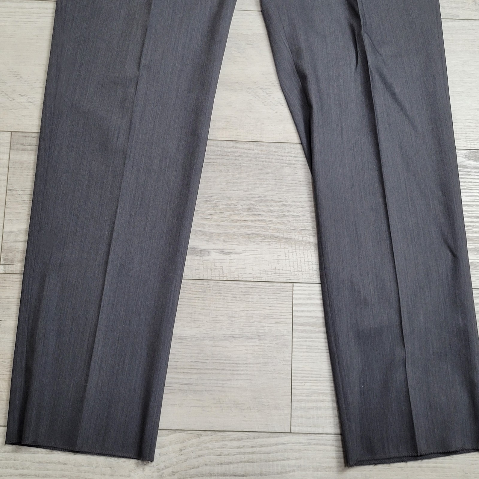 NWT Linea Natruale Pants Men 40 Gray 100% Wool Super 110’s Pleated Unhemmed