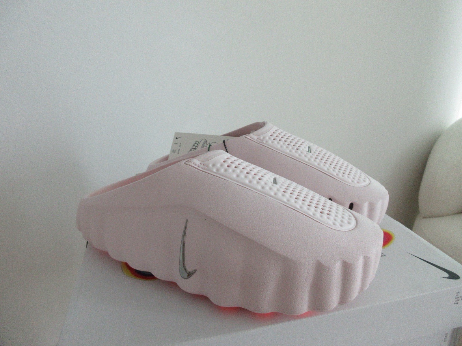Nike MIND 001 Pearl Pink/Chrome – Women’s US Size 8 (Men’s US Size 6.5)
