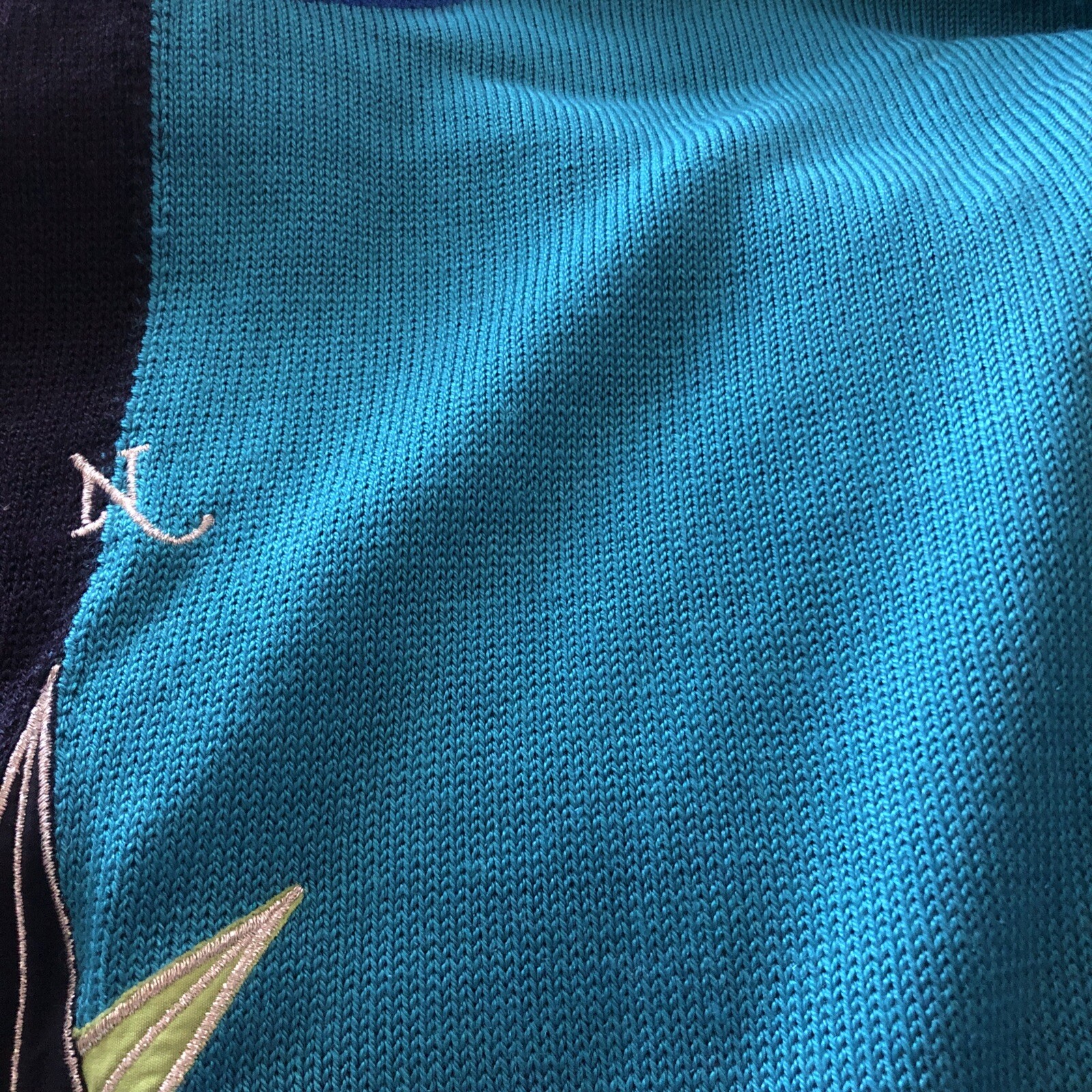 VINTAGE YARELL GREEN/BLUE/BLACK KNITTED JUMPER – SIZE 14 NEW WITHOUT TAGS