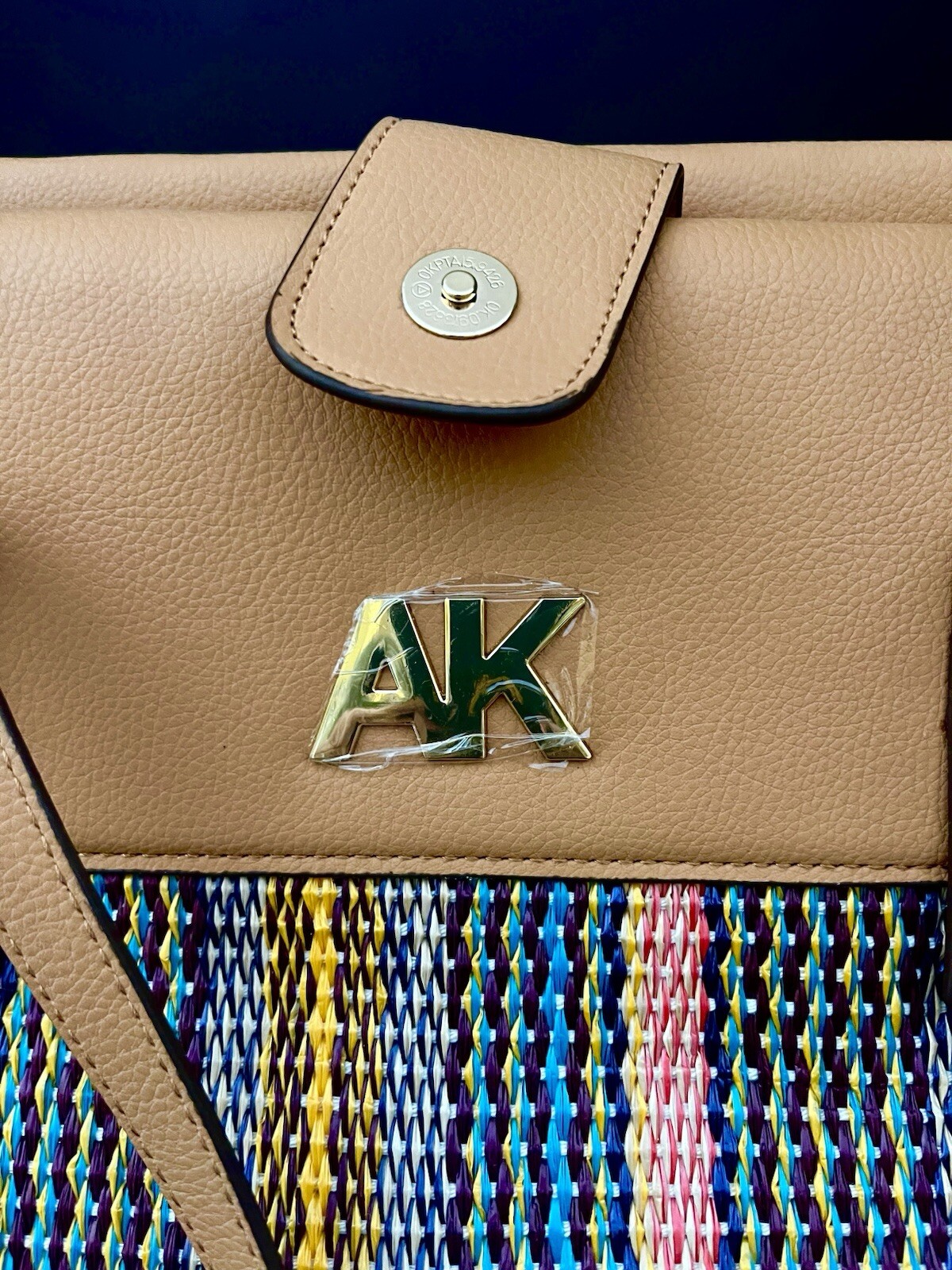 NEW Anne Klein Large Woven Multicolor Camel Curved Tote with Pouch 12.5 x 16 in.