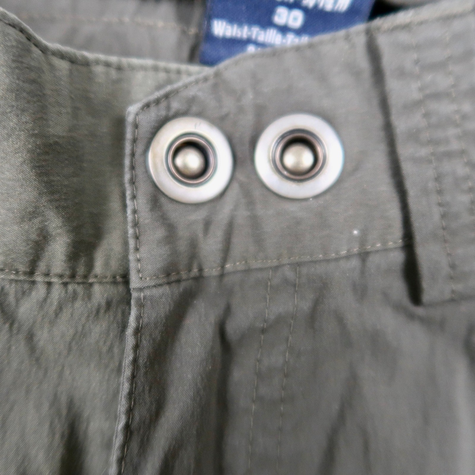 Arcteryx Mens Cargo Pants Size 30 Olive Green Distressed Paint Splatter Outdoor