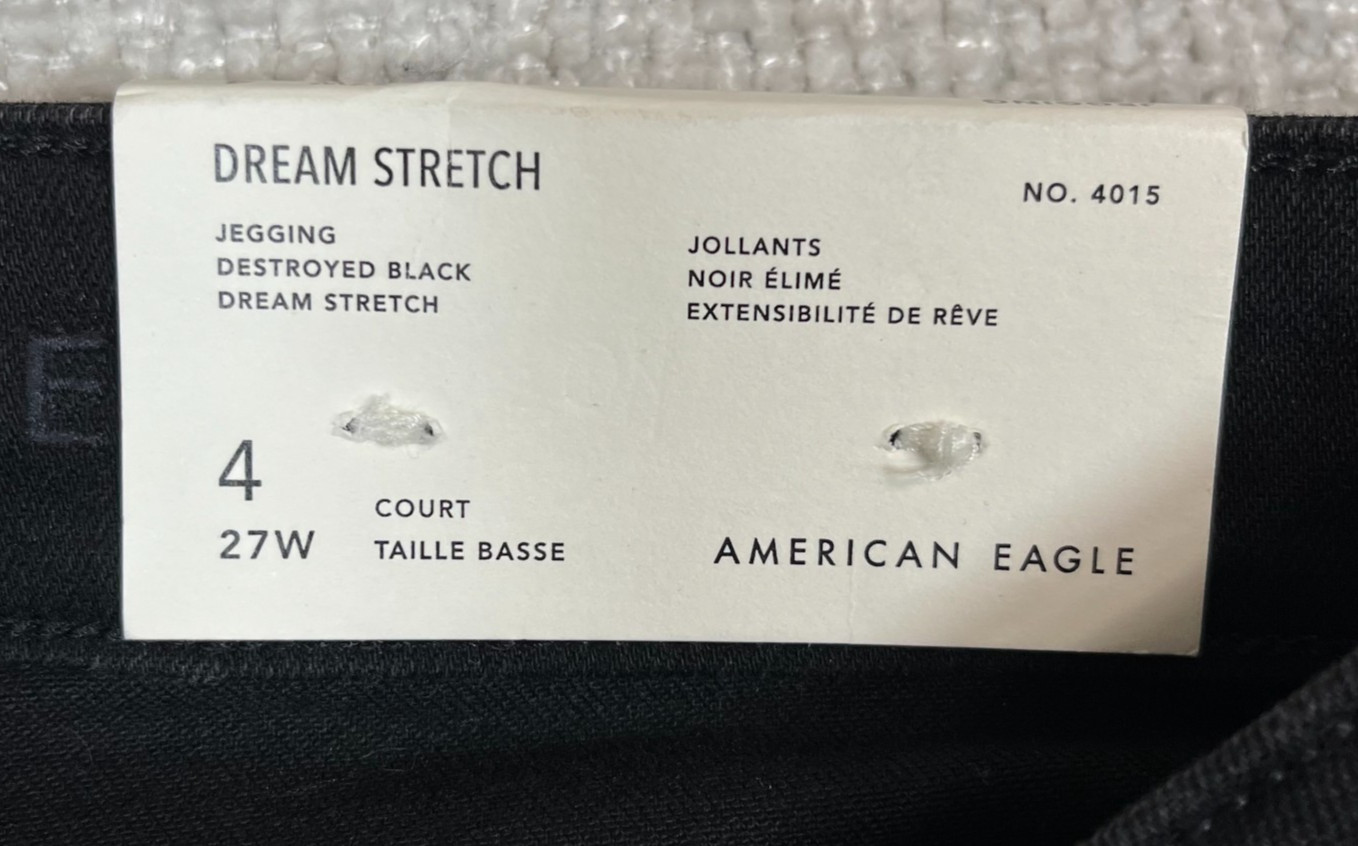 NWT American Eagle Jeggings Women’s Size 4S Black Next Level Stretch Destroyed