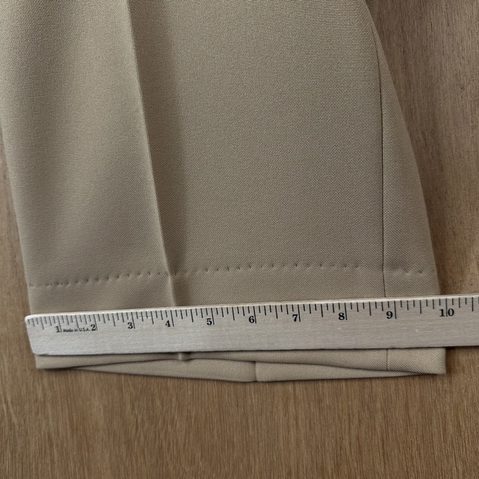 Hardwick Suit Mens 48R Tan 2 Button Gold Accents 100% Polyester Pants 40×29 Flat