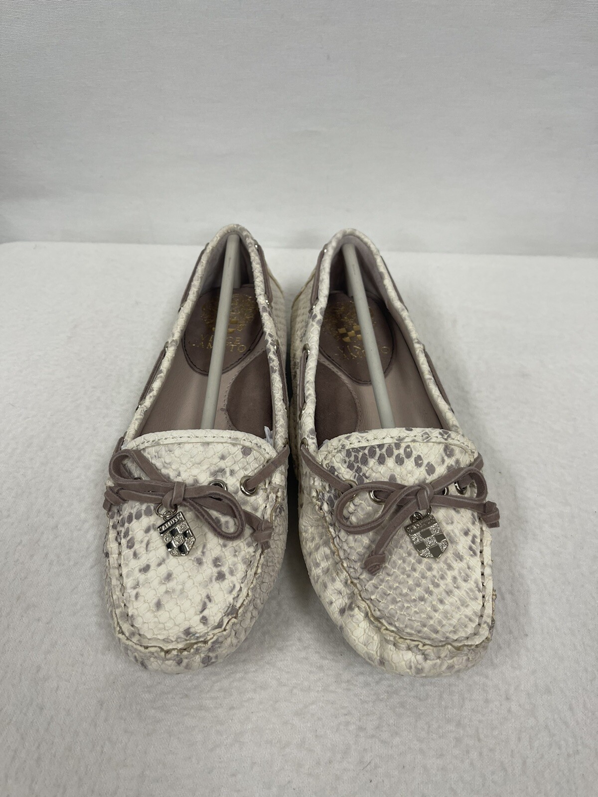 Vince Camuto Pinna Driving Moccasin Flats in Snakeskin Womens Size 5.5 NWT