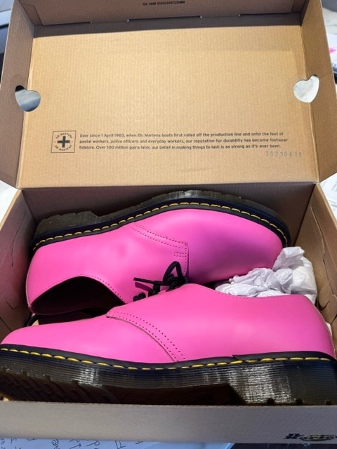 Unisex Oxfords 1461 Thrift Pink -US Men’s 10, Women’s 11 NEW