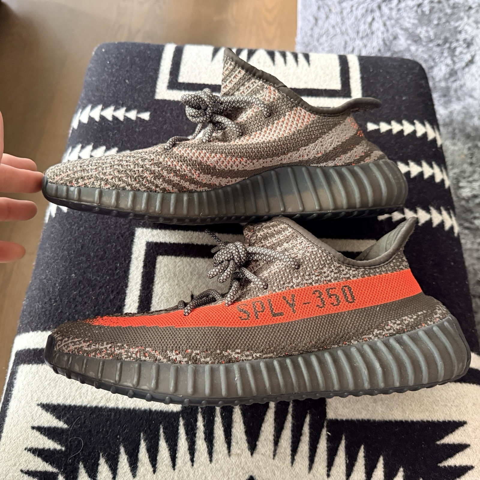 adidas Yeezy Boost 350 V2 Beluga Size 10.5 Grey Orange Sneakers Shoes