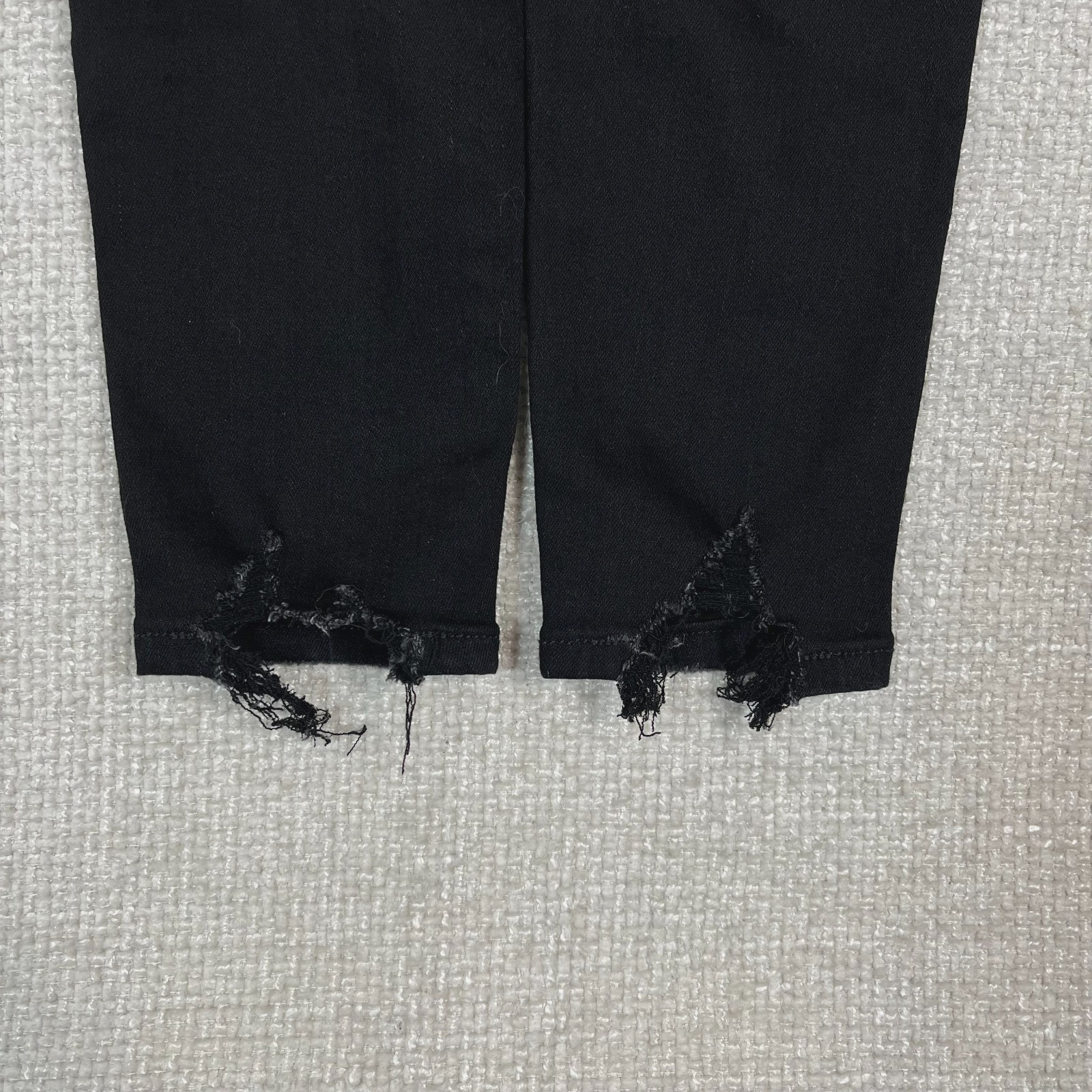 NWT American Eagle Jeggings Women’s Size 4S Black Next Level Stretch Destroyed