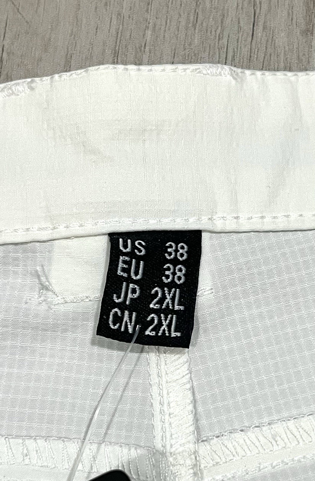 TACVASEN Men’s White Shorts sz 38 Quick Dry Cargo Nylon/Spandex NWT
