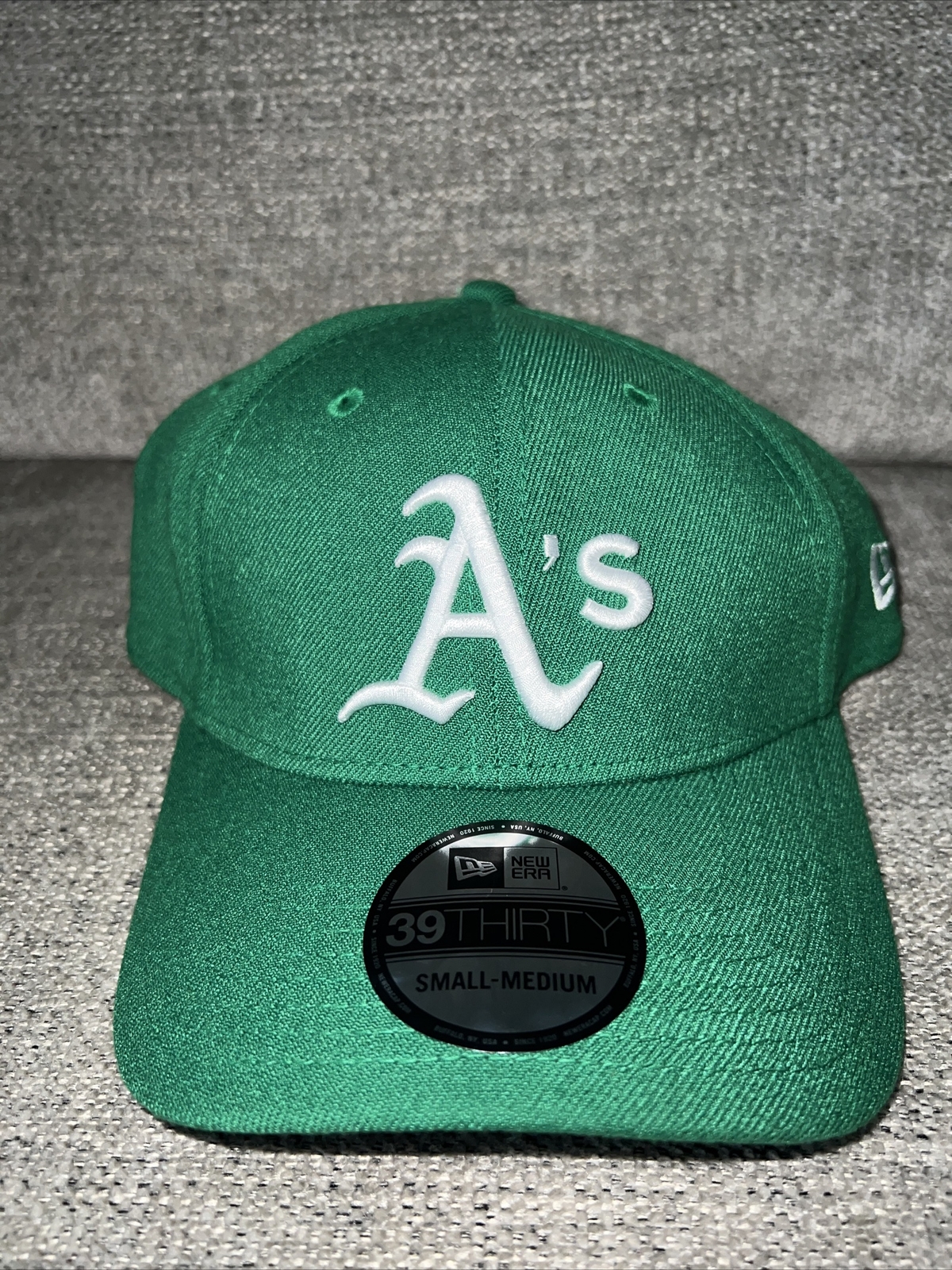 New Era Oakland Athletics 39Thirty 3930 MLB Classic Green Flex Hat Cap Sz S/M
