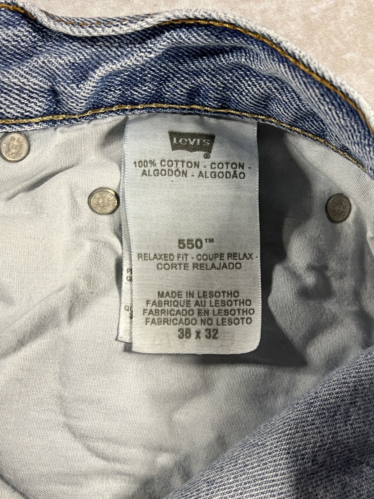 Vintage Levis 550 Straight Jeans Relaxed Fit Denim Y2K Faded Mens 36×32