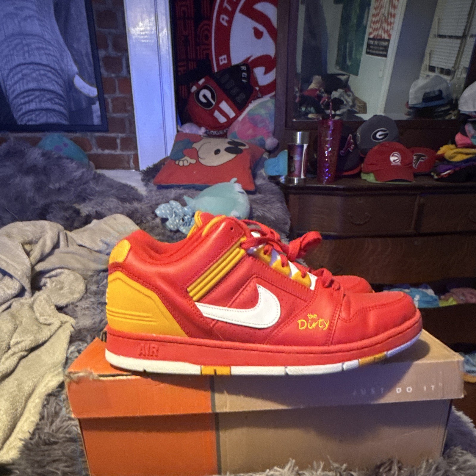 Nike Air Force 1 Low Top Men’s Sneaker Red Yellow White Lace-Up Solid