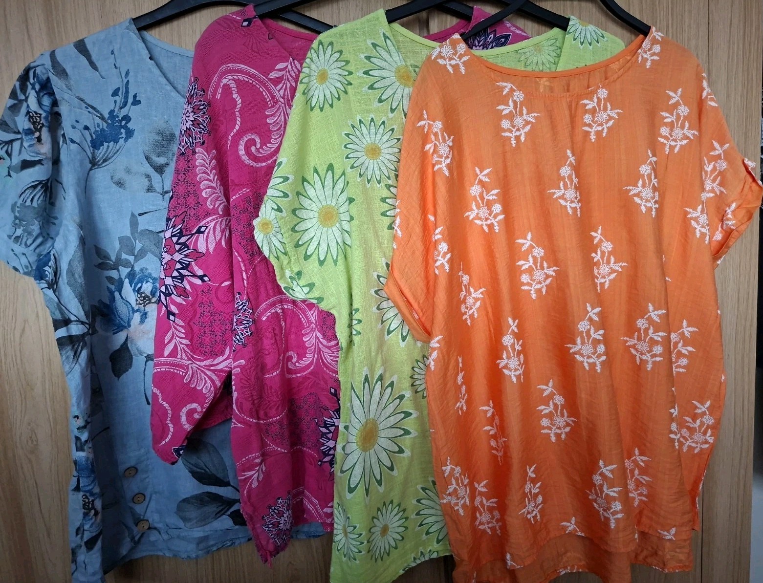 Multicolour Floral Canvas Linen Blend/Cotton Holiday Blouse Bundle Fit 18-20