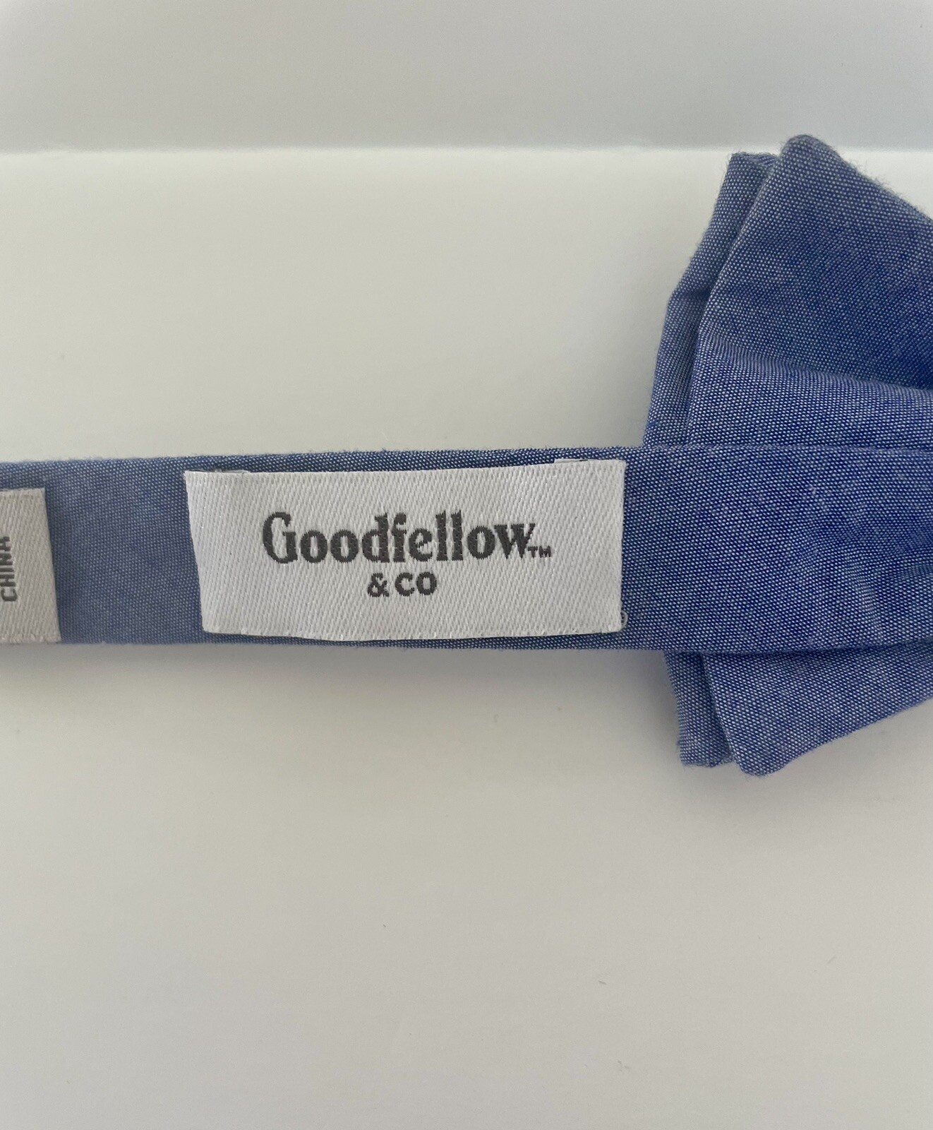 Goodfellow & Co Blue Bow Tie . Adjustable up to 20 inches EUC