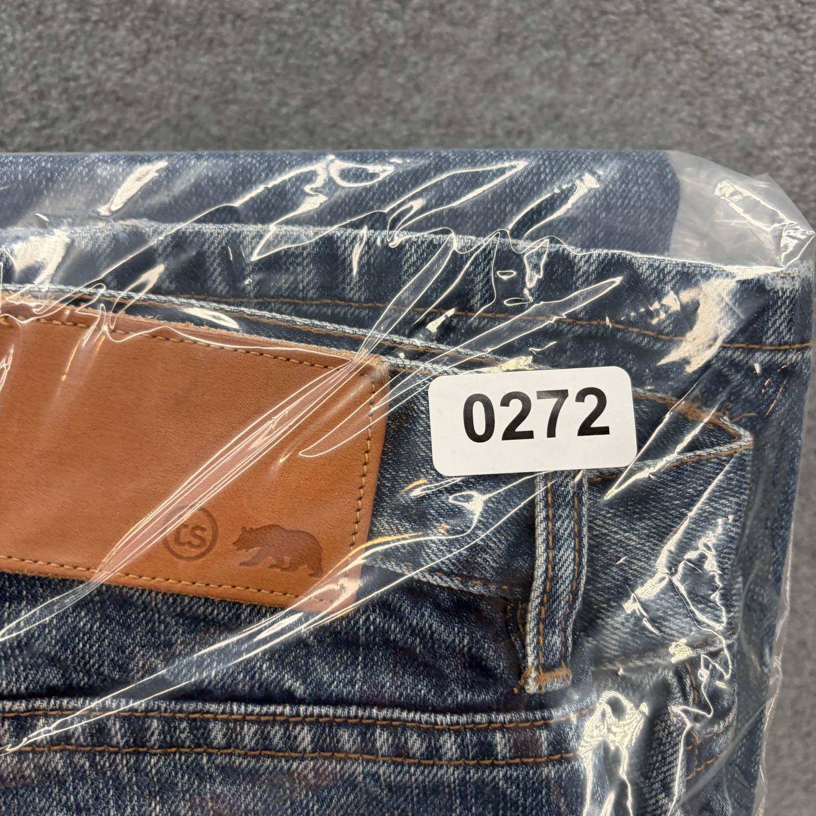 Taylor Stitch Democratic Jeans Mens 32×32 Blue Selvage Button Fly Denim Organic