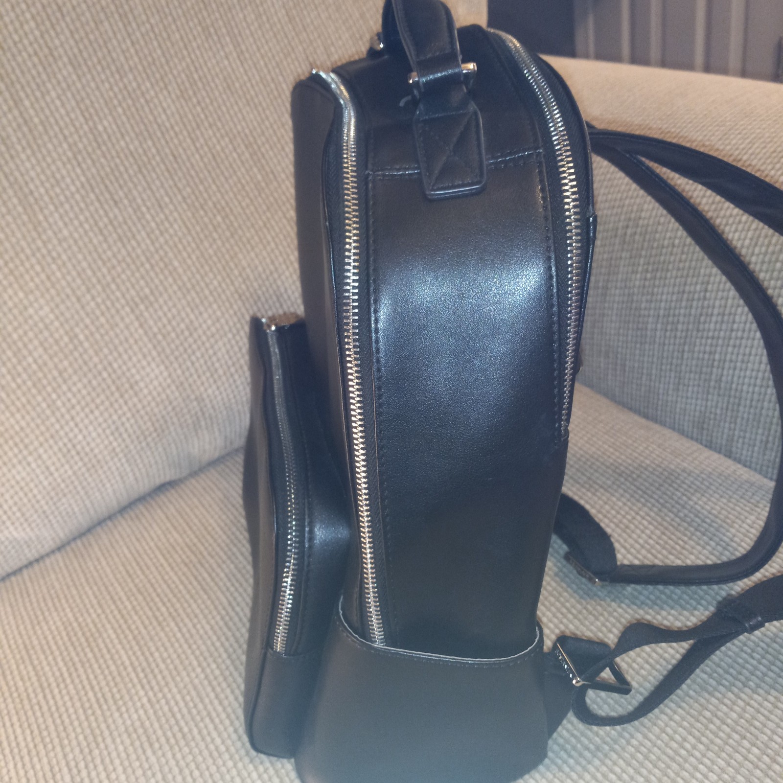 BOSTANTEN Genuine Leather 15.6 inch Laptop Backpack Travel College Shoulder Bag