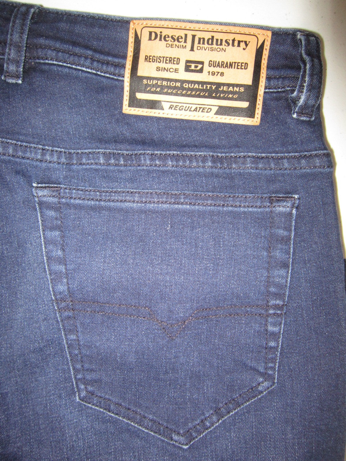 DIESEL THOMMER-R Denim Jeans Slim RE067 Blue Sz 34 x 32 $195