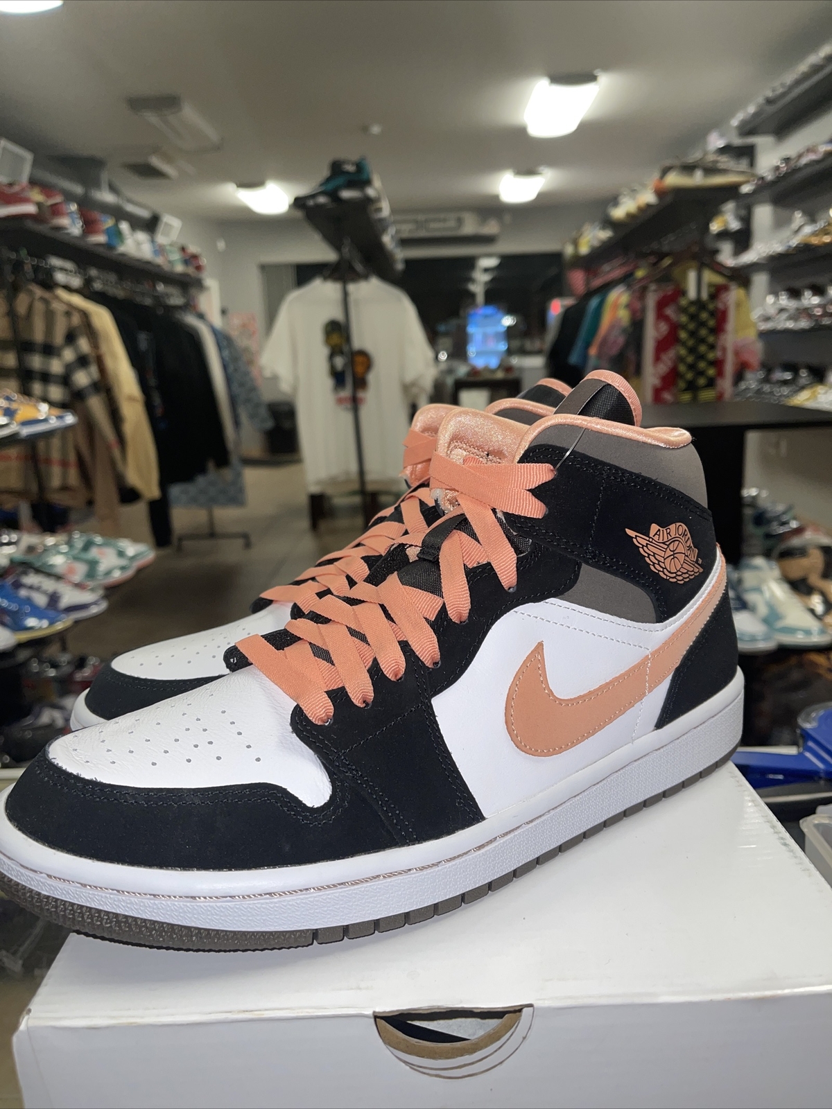 Size 10 – Jordan 1 Mid Black/Brown/Peach