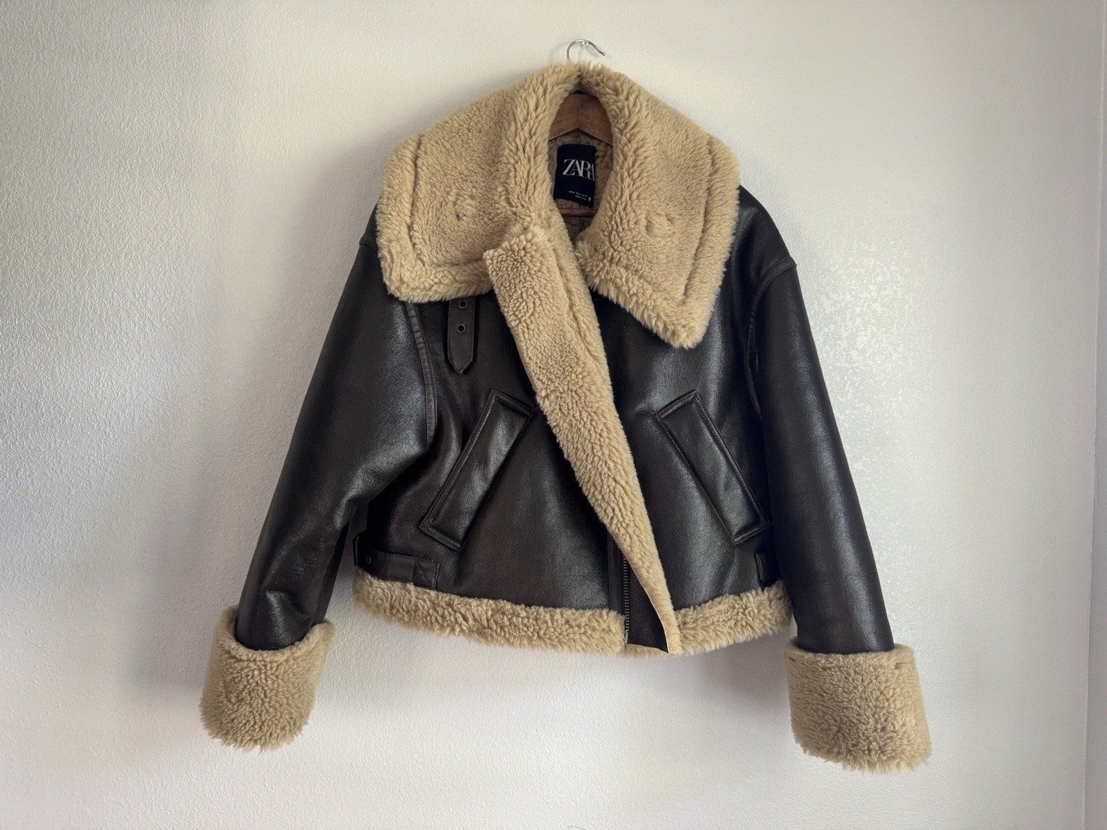 Zara Women’s Brown Leather & Fur Aviator Jacket Size Medium