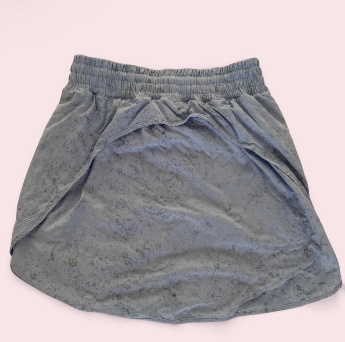 lululemon Women’s Athletic Running Skirt Gray Marbled Size 6 Pull-On Short