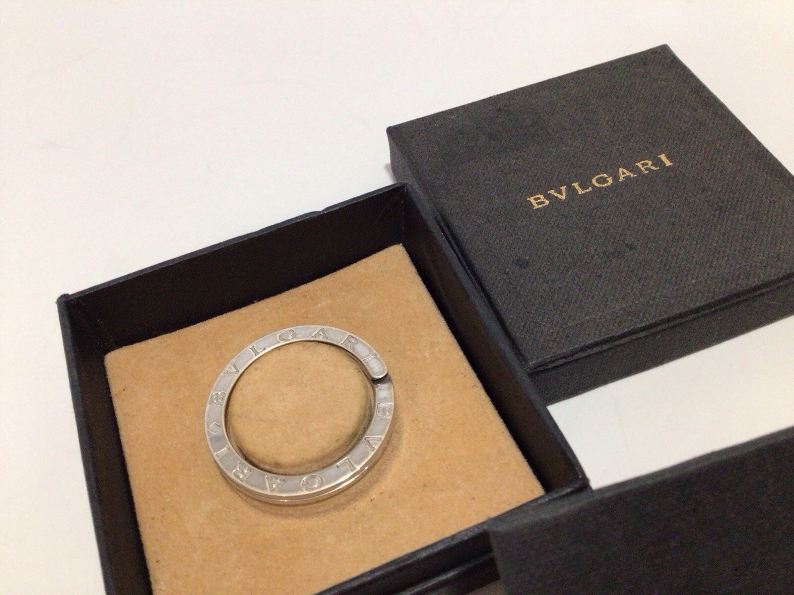 BVLGARI .925 STERLING SILVER KEY CHAIN / KEY FOB RING / BOX