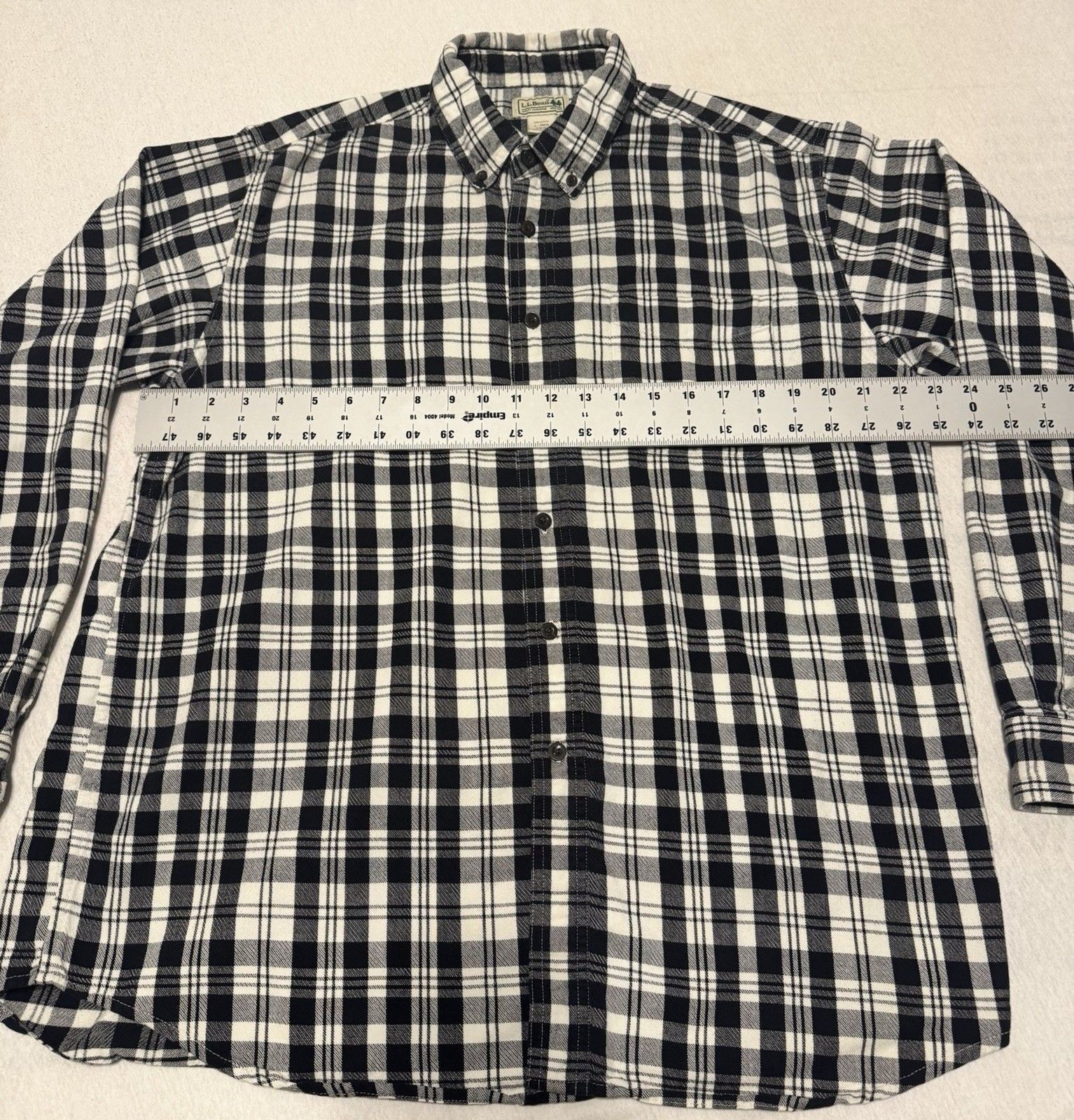 LL Bean Vintage Flannel Button Shirt Black & White Size L-Regular Model BHF4