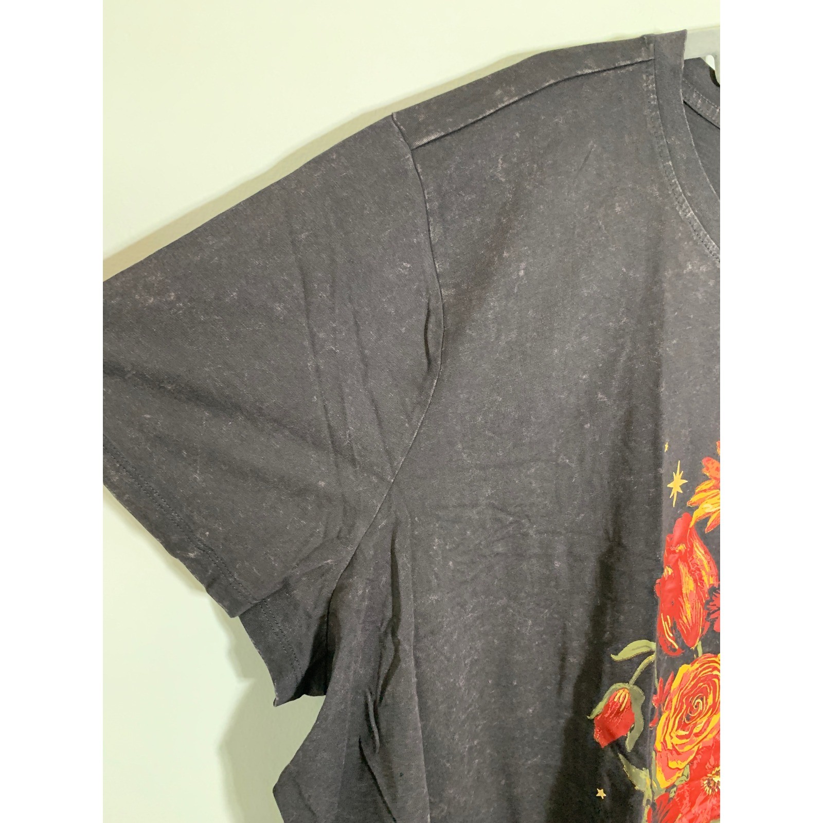 NEW Maurices Graphic Tee Womens 4X Charcoal Floral Celestial Star Classic Fit