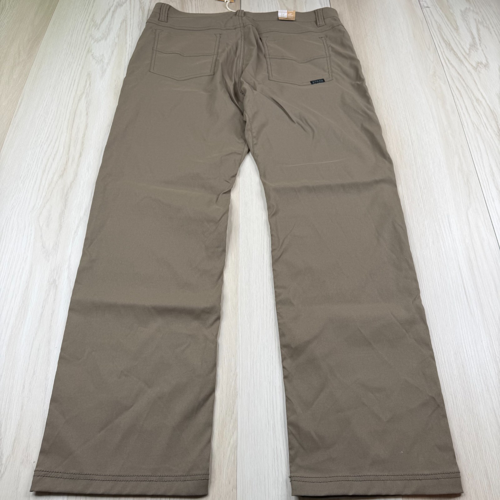 NWT PrAna Mens Brown Mud Slim Fit Stretch UPF 50+ Brion Chino Pant Size 34×30
