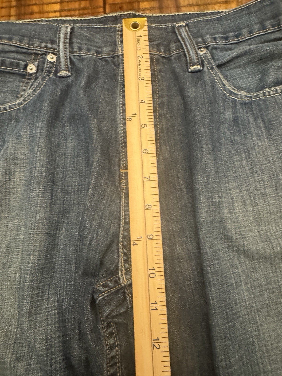 Levi’s Men’s 527 Bootcut 33×32 Dark Wash Distressed Denim Jeans