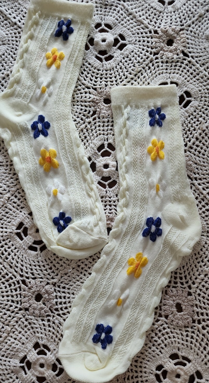 Handcrafted ~ Ivory ~ Embellished w/Multicolor Floral Design ~ Tight Knit Socks