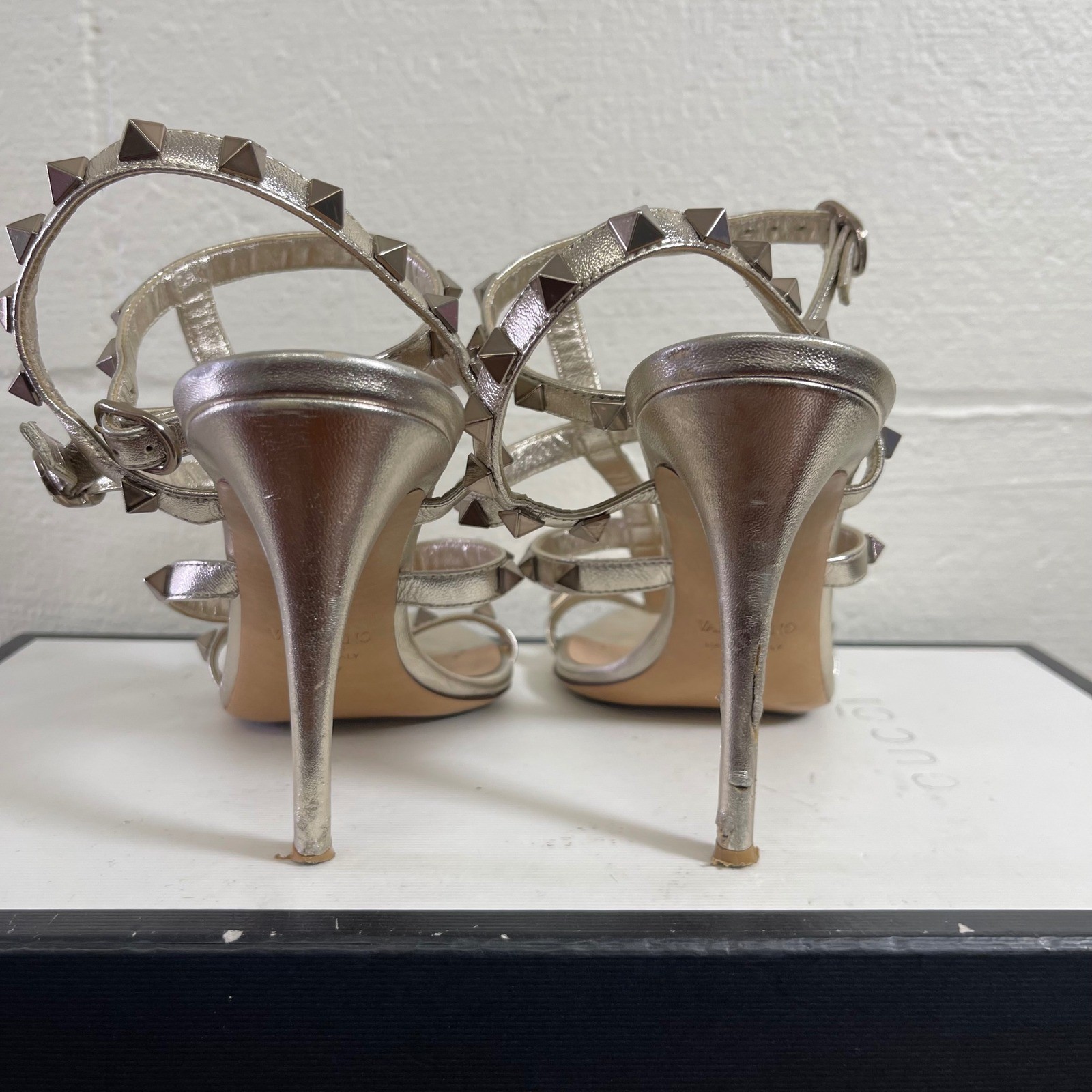 Valentino Garavani Silver Leather Rockstud Heels Sandals Women’s 37 EU/7 US
