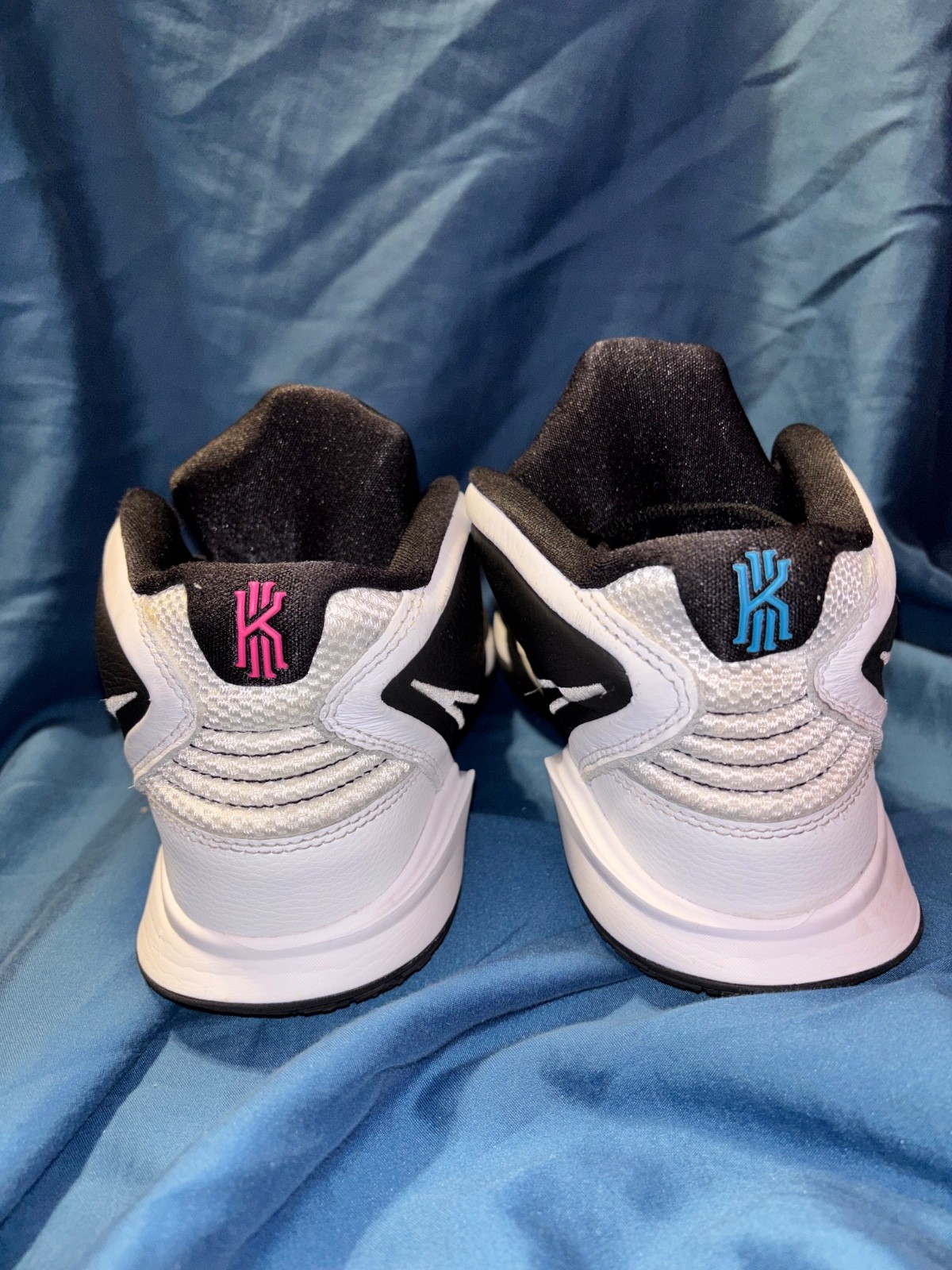 Nike kyrie infinity “South Beach” size 8.5 men