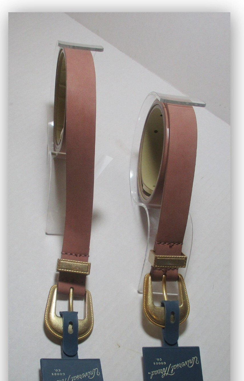 Universal Thread women’s belt BLUSH 7/8 inch wide Man Made Materials Small